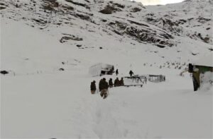 2025_3image_22_52_30618483000-ll