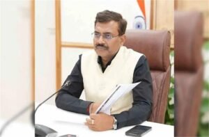 2025_4image_12_55_195399381pimple-ll