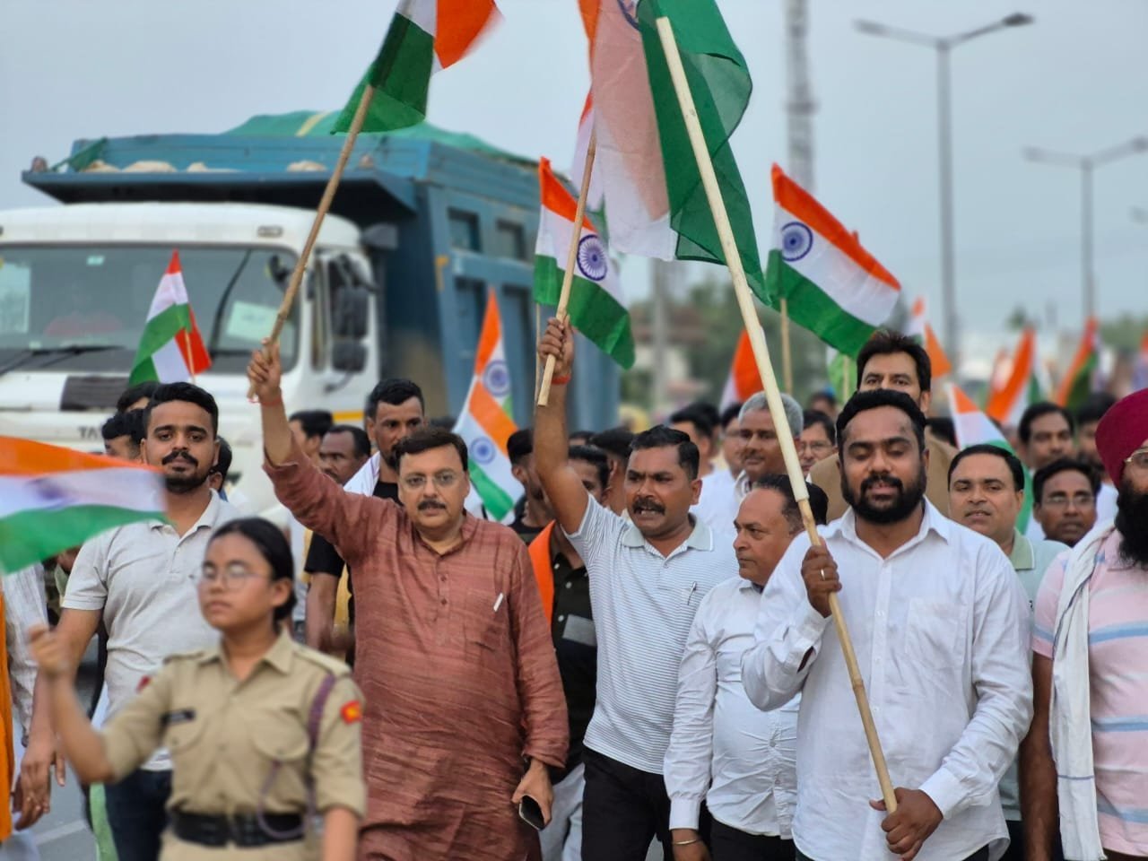 WhatsApp Image 2025-05-12 at 1.37.56 PM